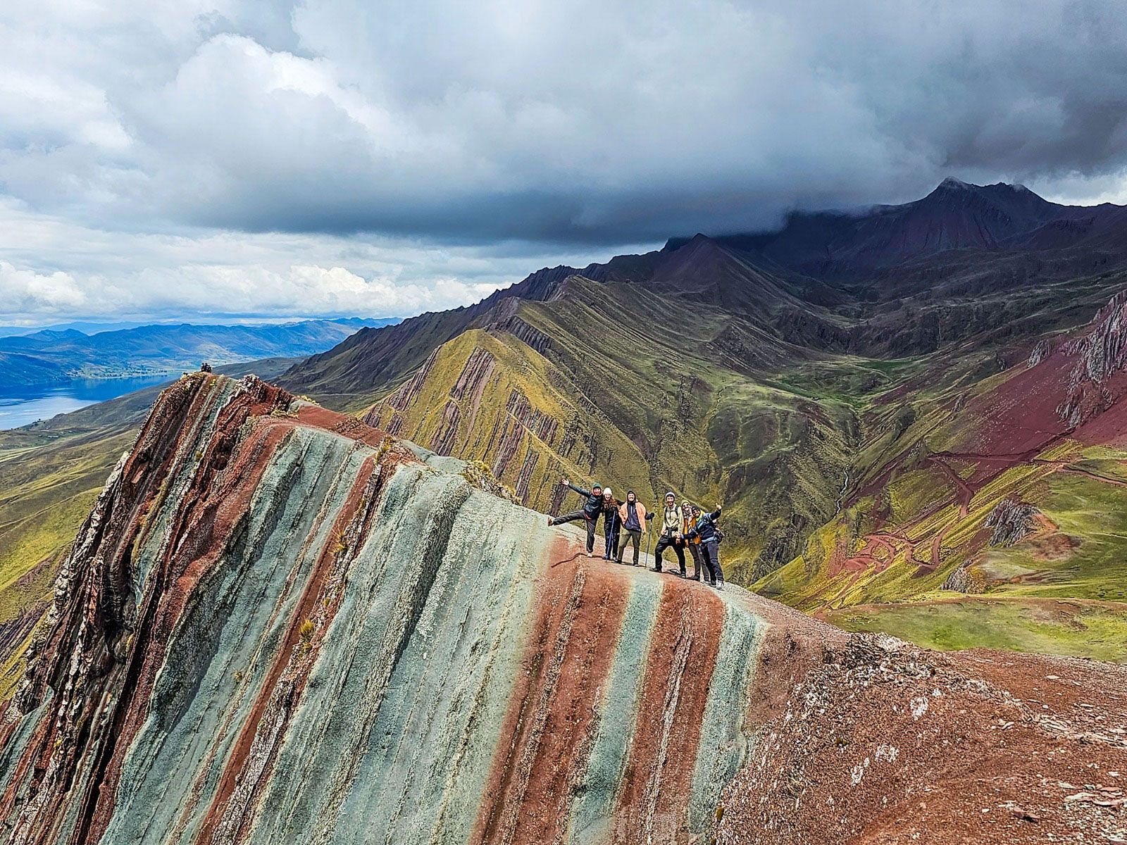 pallay-punchu-layo-peru-one-day-tour-PAT-2024