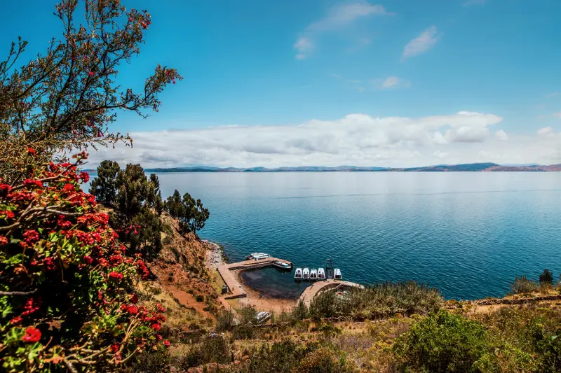 puno-isla-taquile-lago-titicaca-waman-adventures